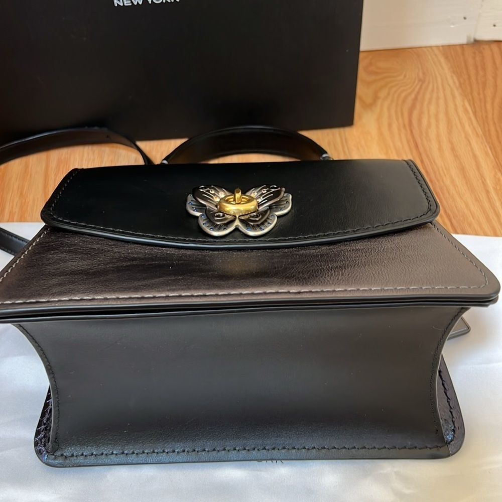 NWT! Coach top handle with butterfly turn lock crossbody. - Picture 12 of 12